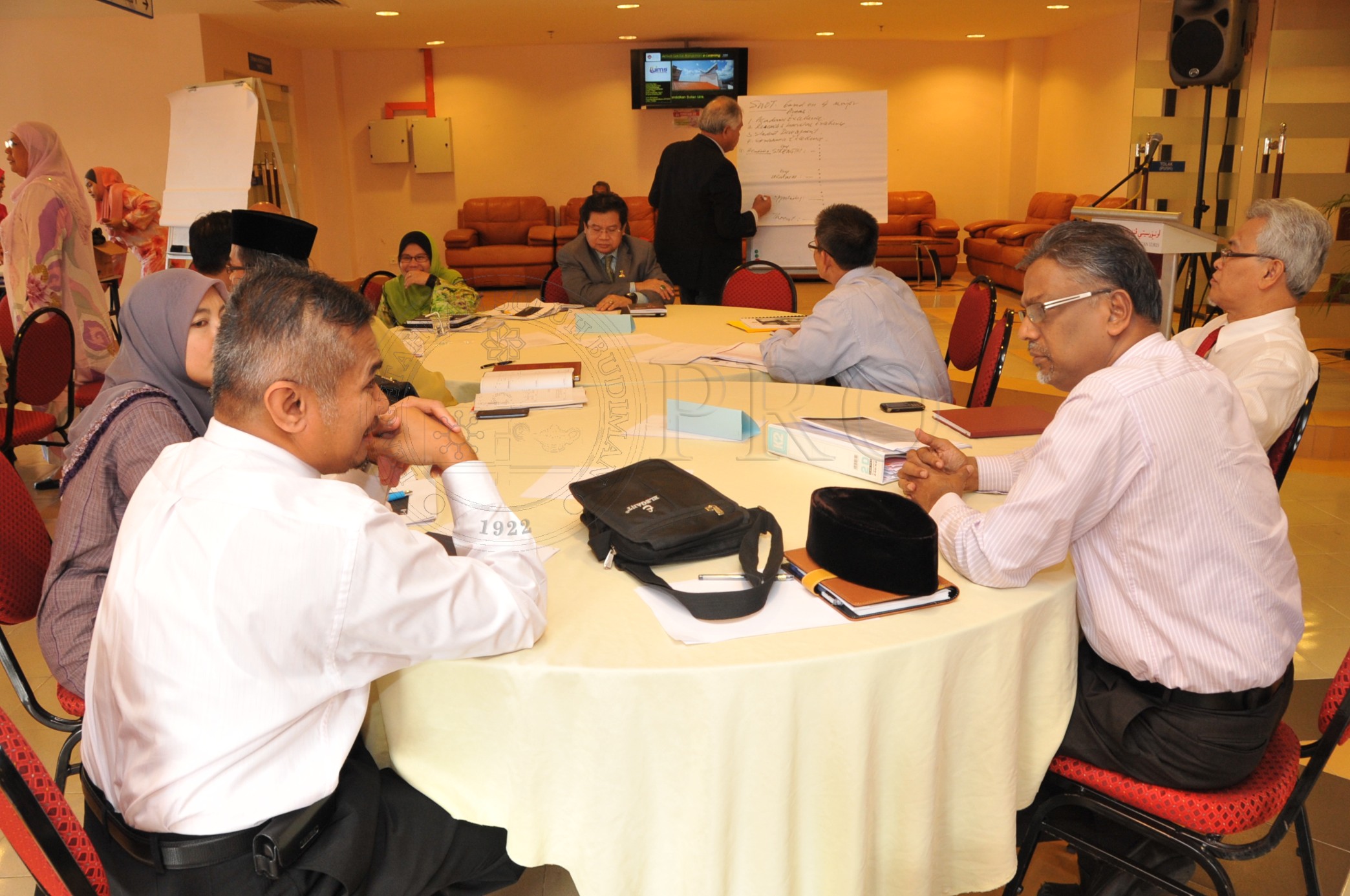 PRO 13 01 pelan PRO 6371